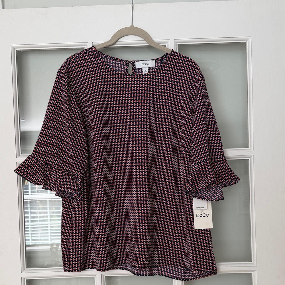 CeCe Women's Black and Pink Patterned Blouse